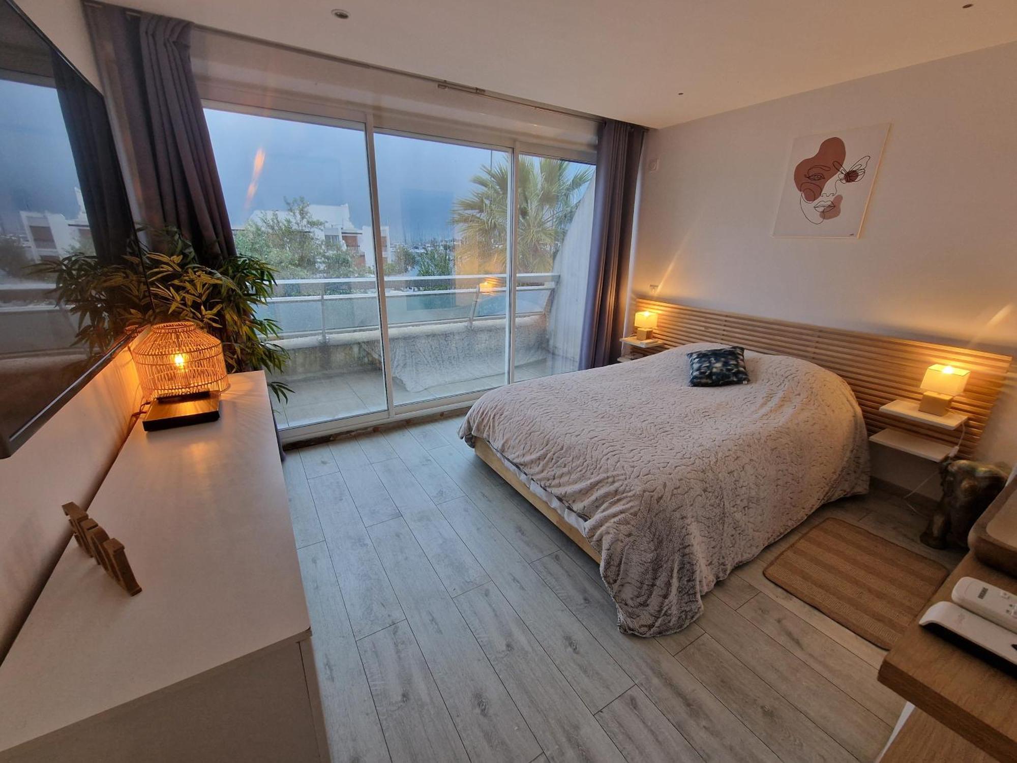Marina Exceptionnelle - 8 Pers - 120 M2 Vue Mer - Suites Parentales - Cinema - Ponton لو غراو دو روا المظهر الخارجي الصورة